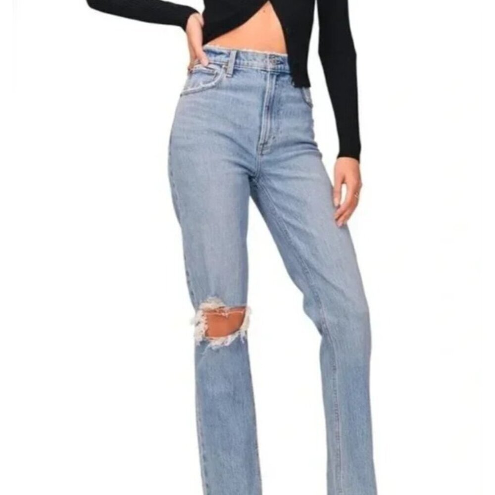 ABERCROMBIE 90'S Relaxed Straight Ultra High Rise Distressed Denim Jeans 26/2